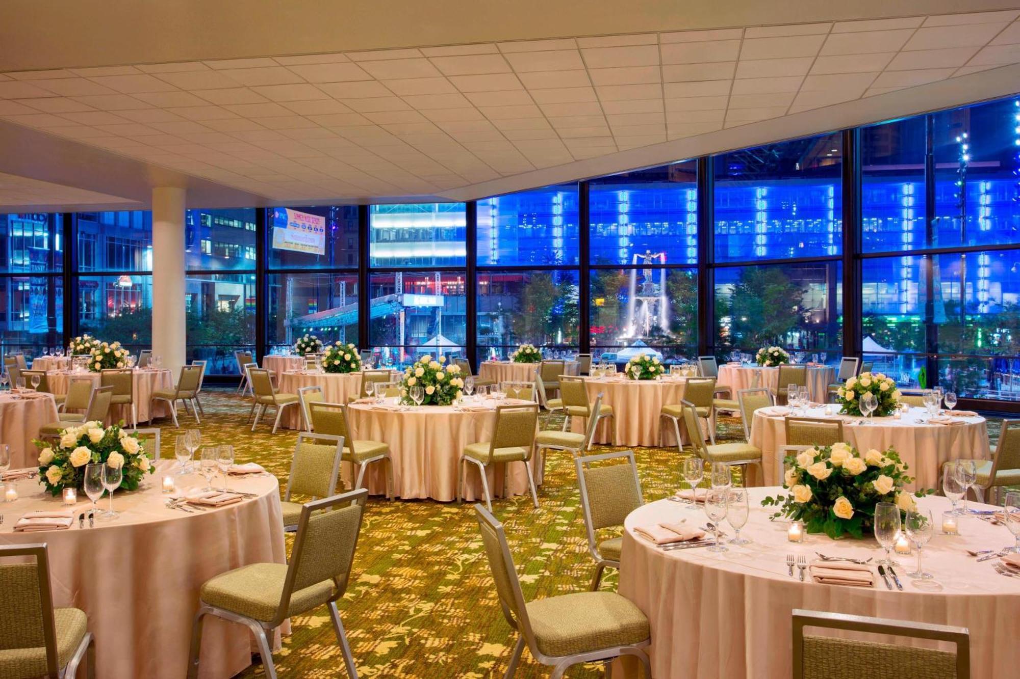 The Westin Cincinnati Exterior photo